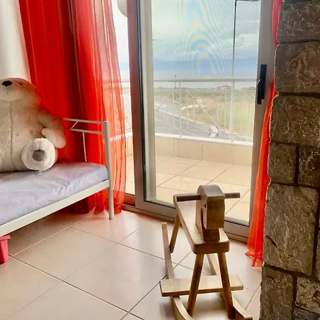 Beautiful Sea View Penthouse Apartment *