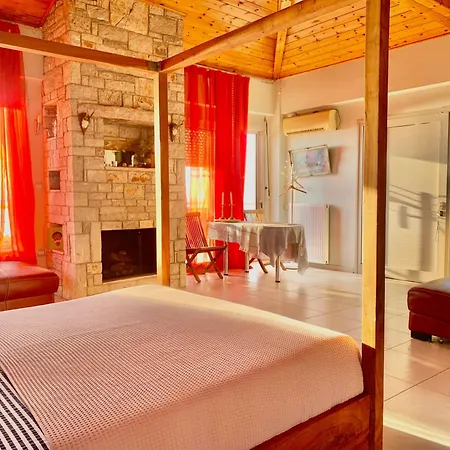 Luxury Penthouse Hidden Natural Sea Cave *